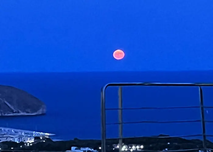 Den Broeck Вилла *