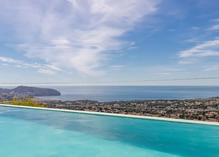 Den Broeck * Морайра