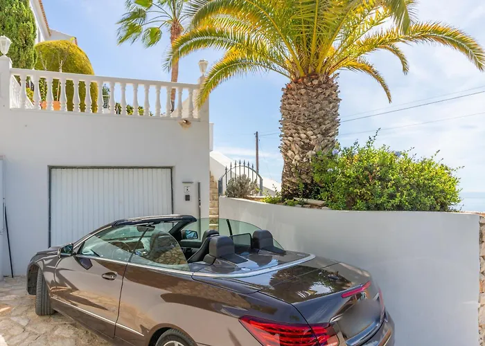 Вилла Den Broeck