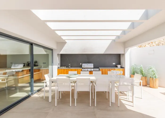 Den Broeck Вилла *