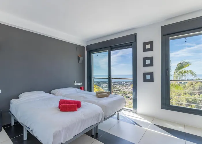 Den Broeck * Moraira